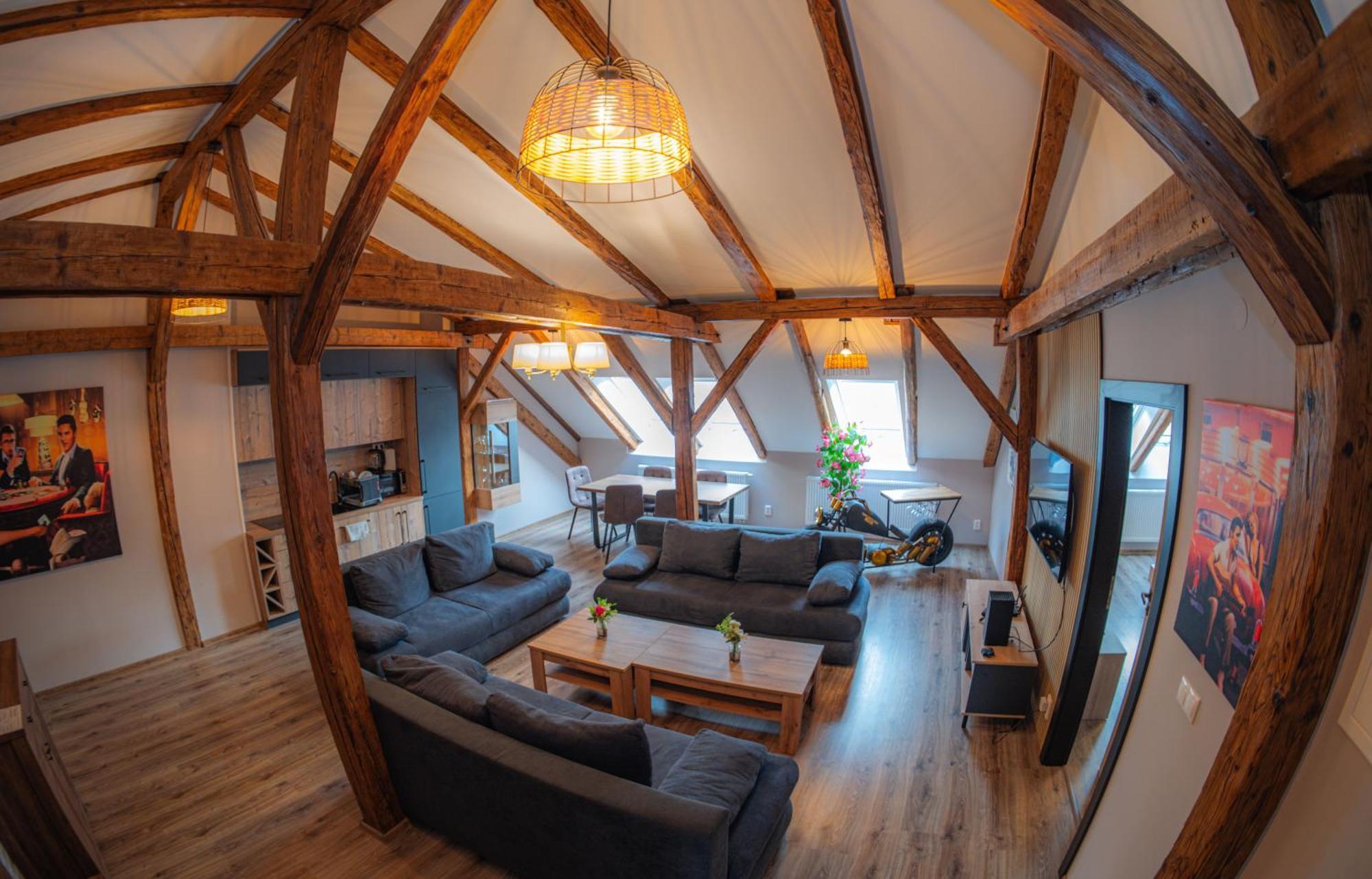 Apartament Apatman Fellini House Trenčín Zewnętrze zdjęcie